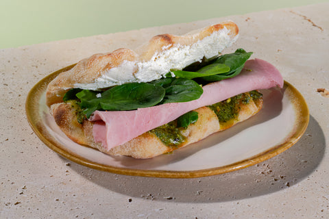 Pinsa Jambon Ricotta pistache