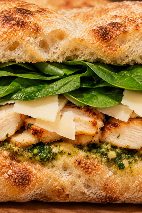 Pinsa Poulet Pesto Aubergine
